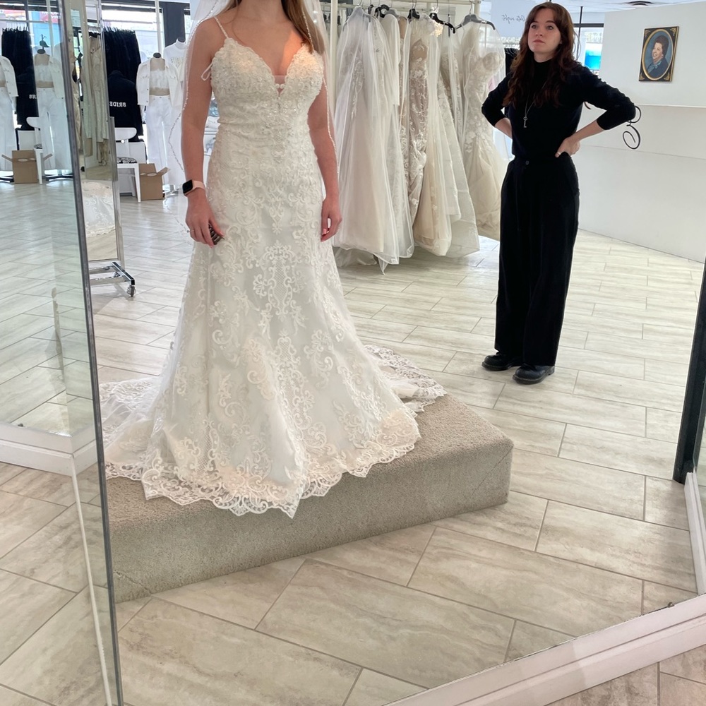 Allure Bridal | Size 10 | Style 9605 Wedding Dress A Line Beads Sweetheart New